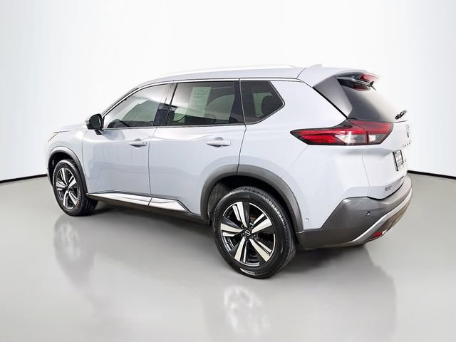Used 2023 Nissan Rogue SL w/ SL Premium Package image 5