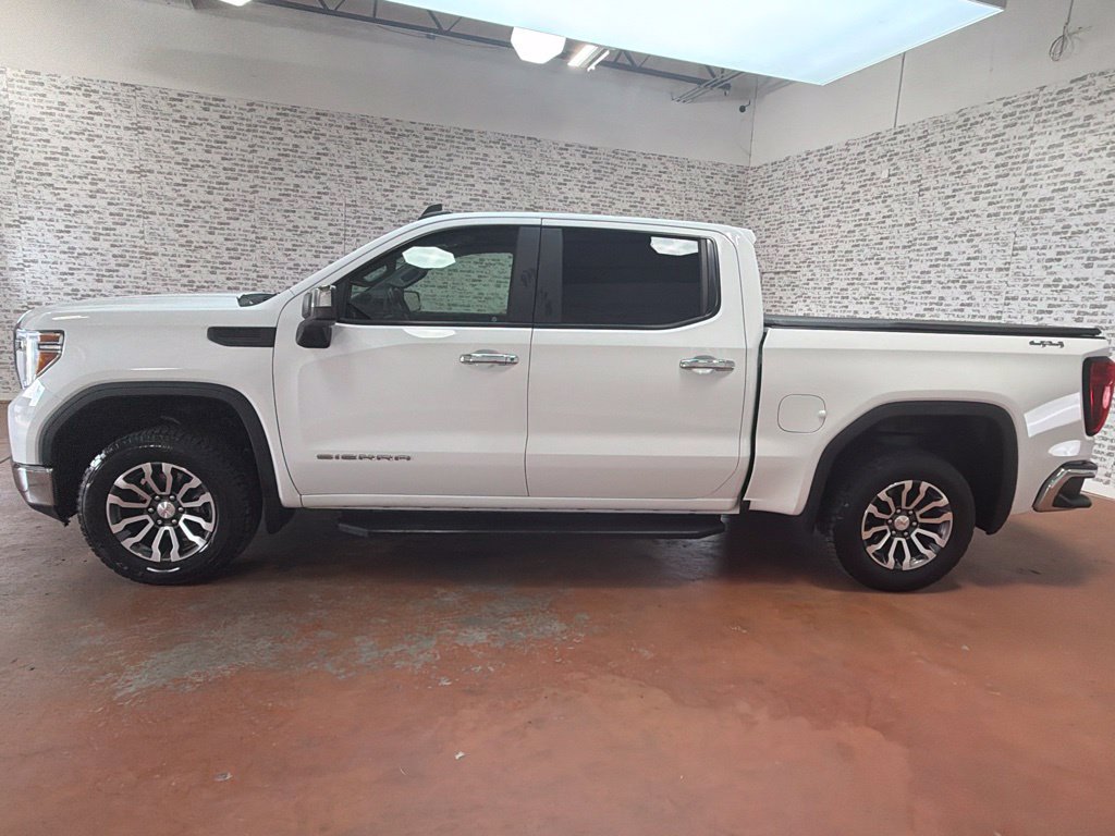 Used 2021 GMC Sierra 1500 4x4 Crew Cab w/ Convenience Package image 4