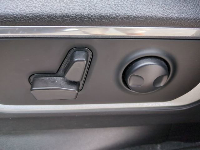 Used 2022 RAM 1500 Laramie w/ Sport Appearance Package AWD/4WD image 21