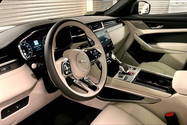 New 2026 Jaguar F-PACE R-Dynamic S image 7