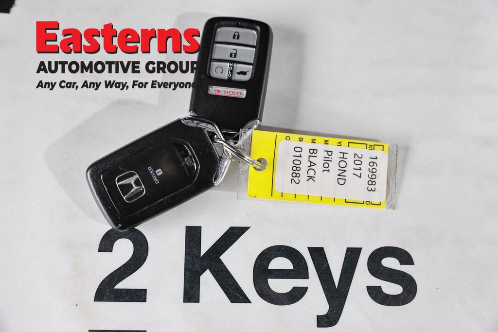 Used 2017 Honda Pilot Elite image 27