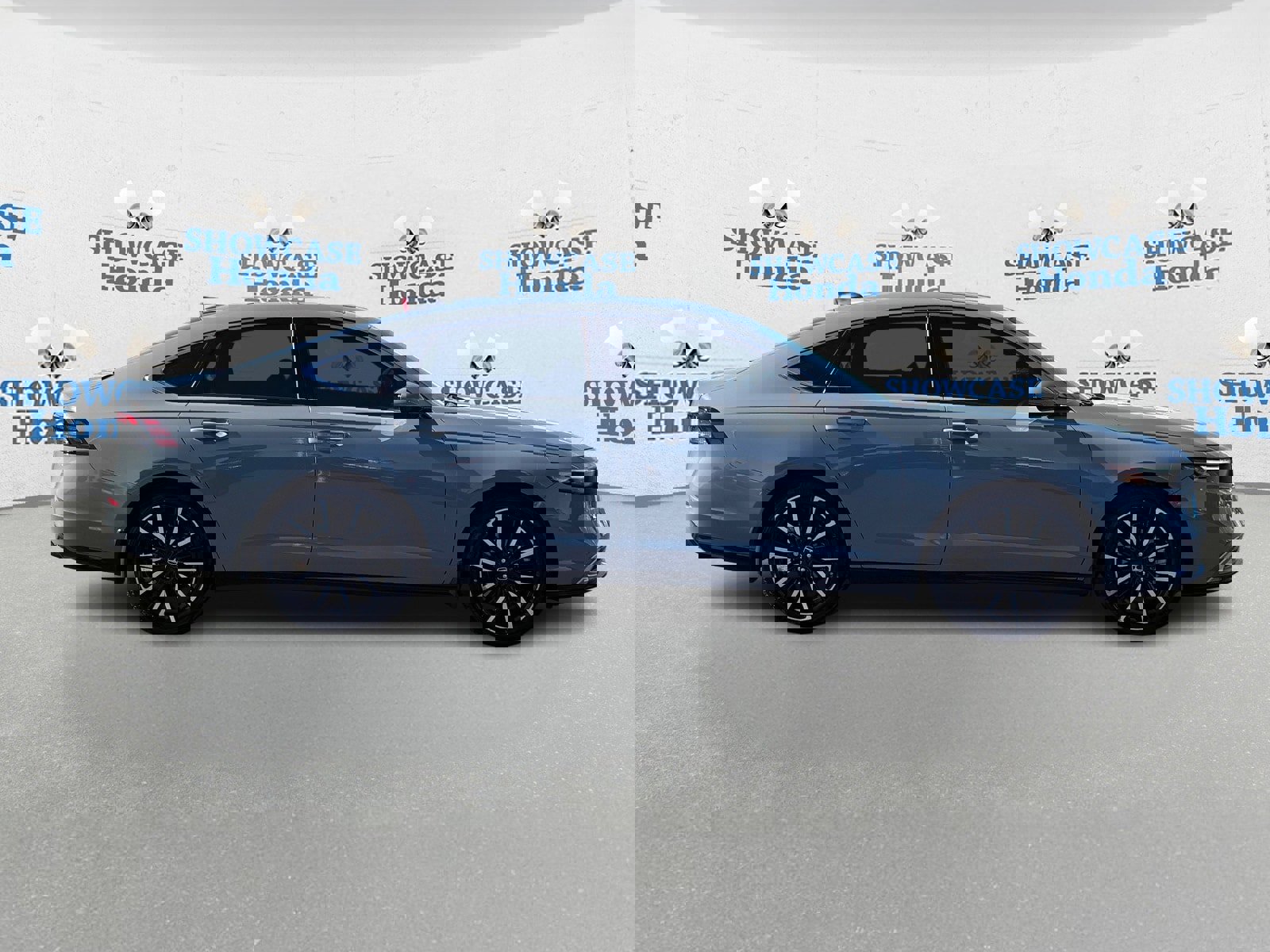 Used 2023 Honda Accord Touring image 9