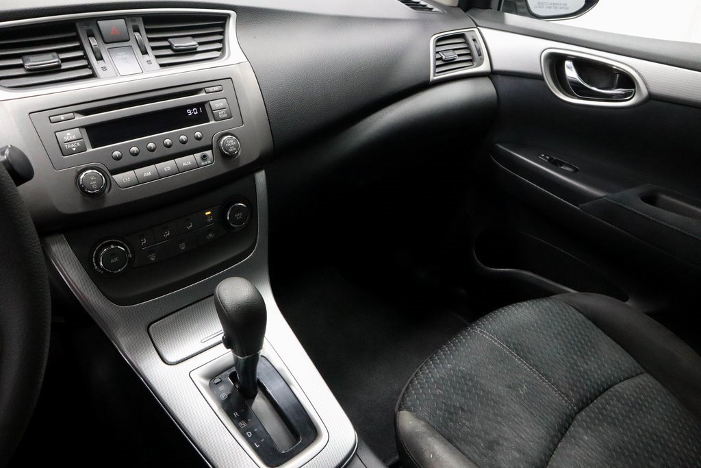 Used 2014 Nissan Sentra SR image 30