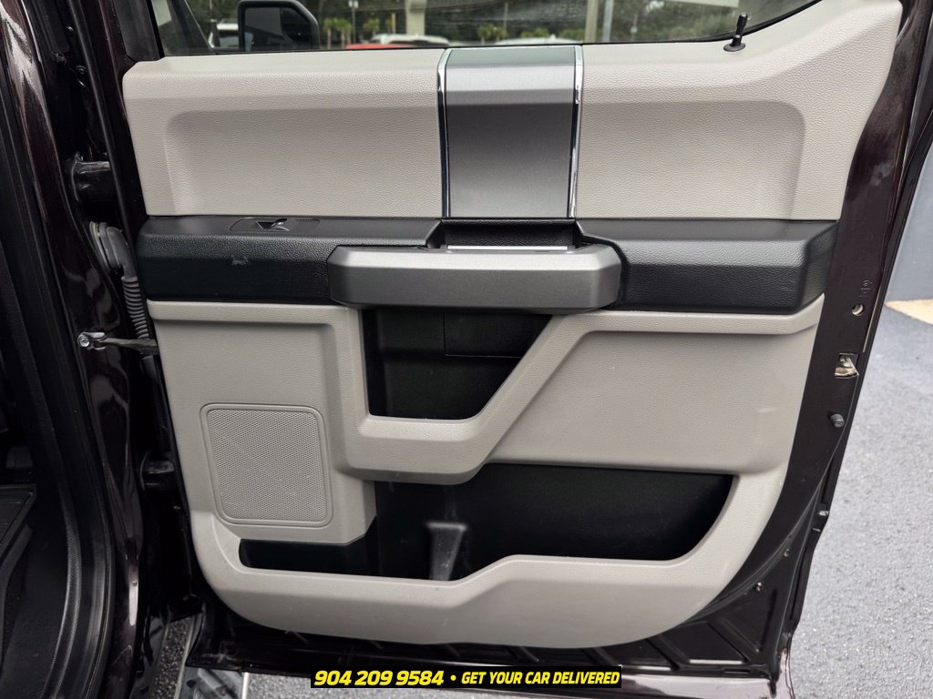 Used 2018 Ford F150 XLT w/ Equipment Group 302A Luxury AWD/4WD image 30