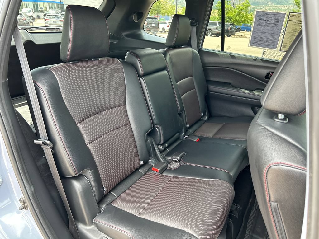 Used 2024 Honda Passport Black Edition image 20