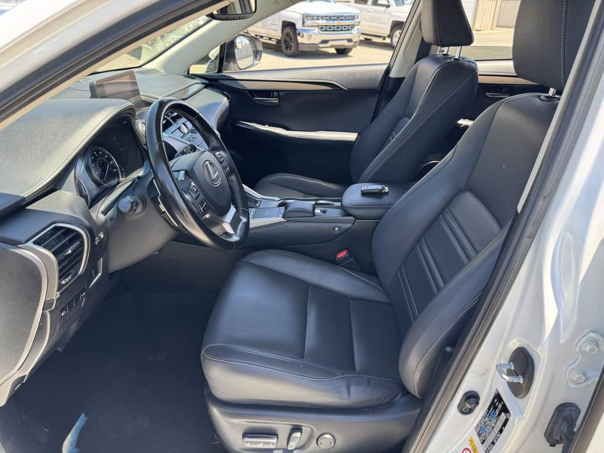 Used 2018 Lexus NX 300 FWD image 20