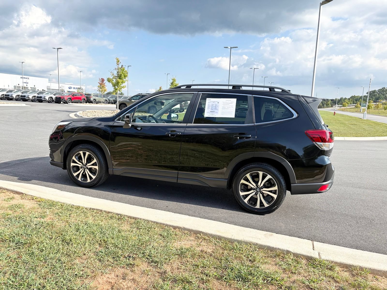 Certified 2023 Subaru Forester Limited AWD/4WD image 5