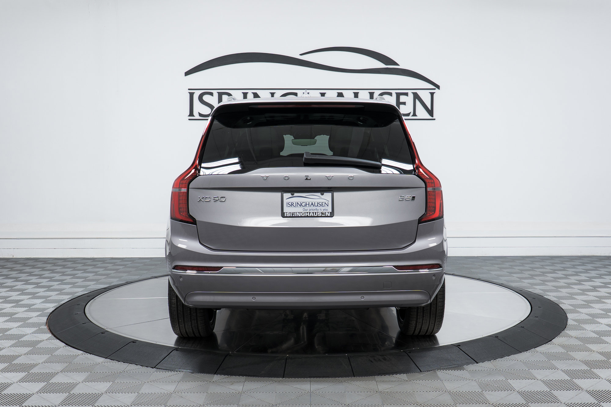 New 2026 Volvo XC90 B5 Ultra w/ Protection Package image 6