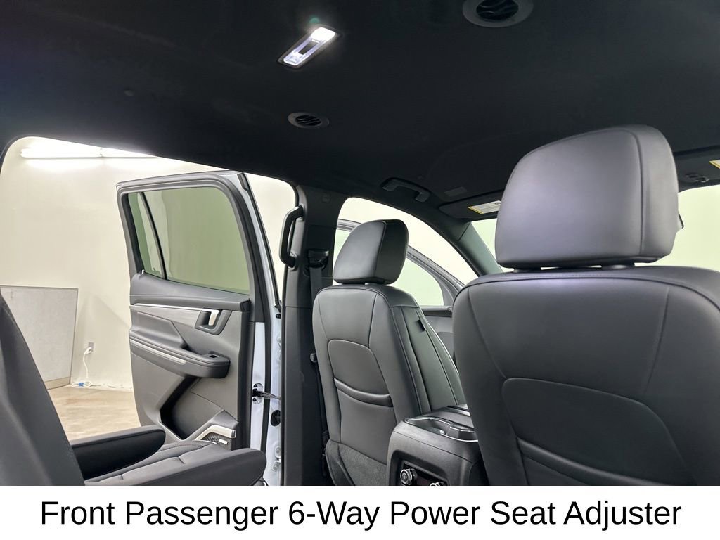 Used 2025 Buick Enclave Preferred image 23