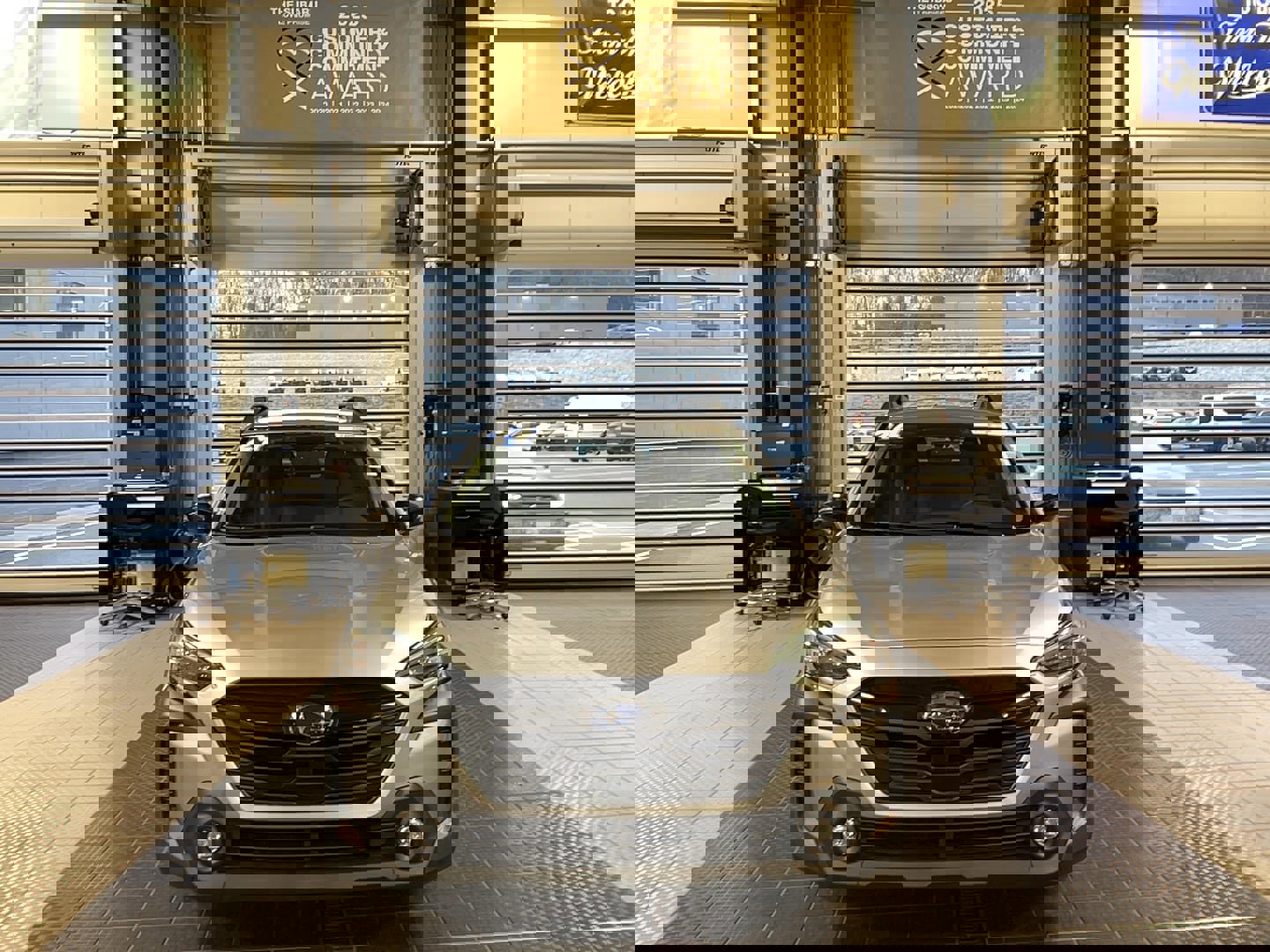 Used 2024 Subaru Outback Onyx Edition image 2