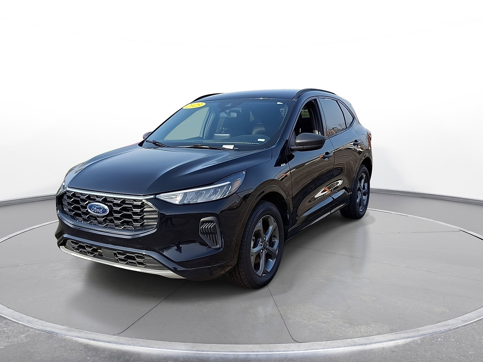 Used 2023 Ford Escape ST-Line AWD/4WD image 3