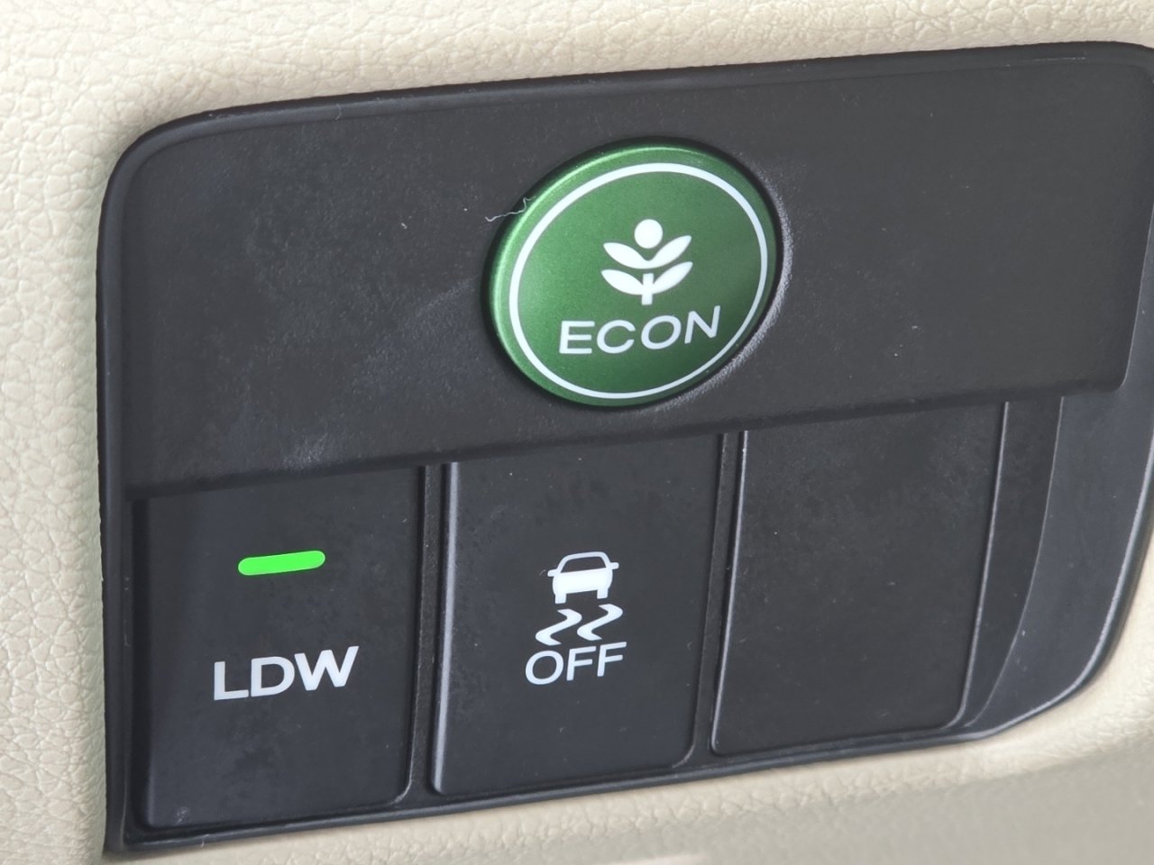 Used 2015 Honda Accord EX-L image 10