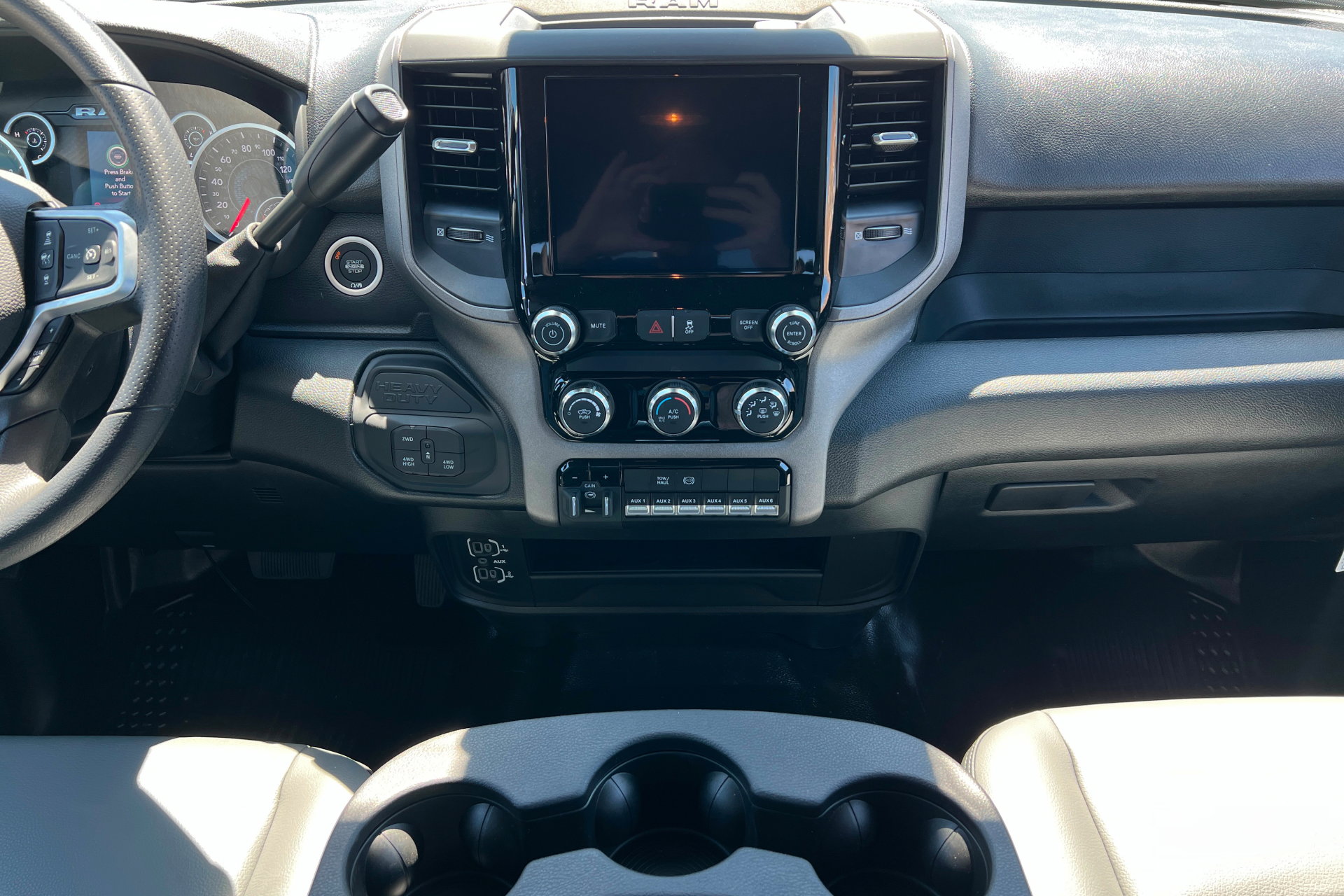 New 2026 RAM 3500 Tradesman AWD/4WD image 13
