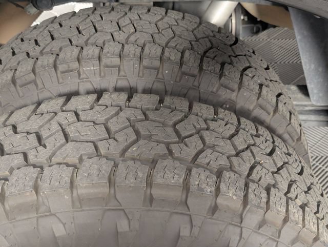 Used 2022 RAM 3500 Big Horn w/ Night Edition AWD/4WD image 9