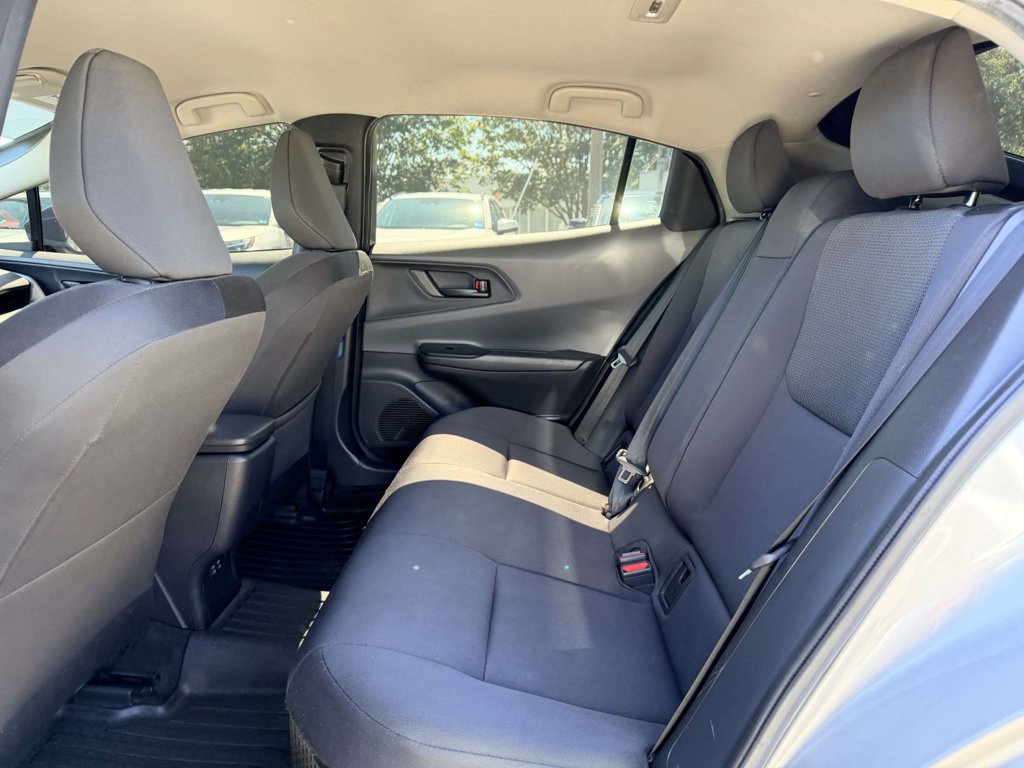 Certified 2023 Toyota Prius LE FWD image 16