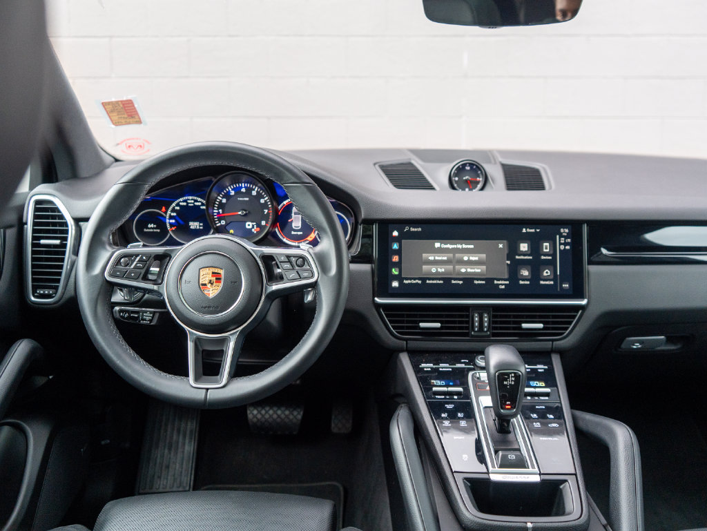 Used 2023 Porsche Cayenne AWD/4WD image 21