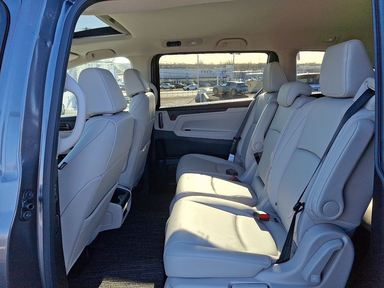 New 2026 Honda Odyssey EX-L image 5