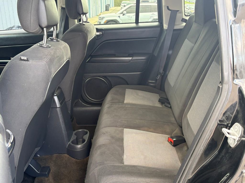 Used 2017 Jeep Compass Sport w/ Power Value Group image 9