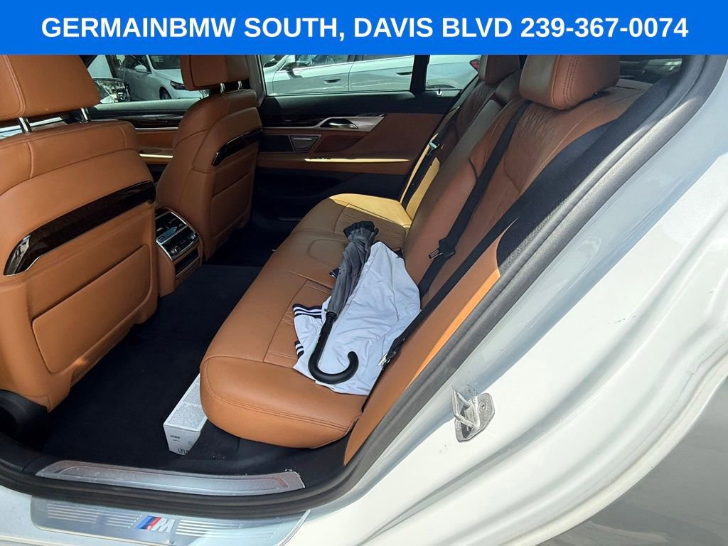 Used 2021 BMW 740i w/ M Sport Package RWD image 13
