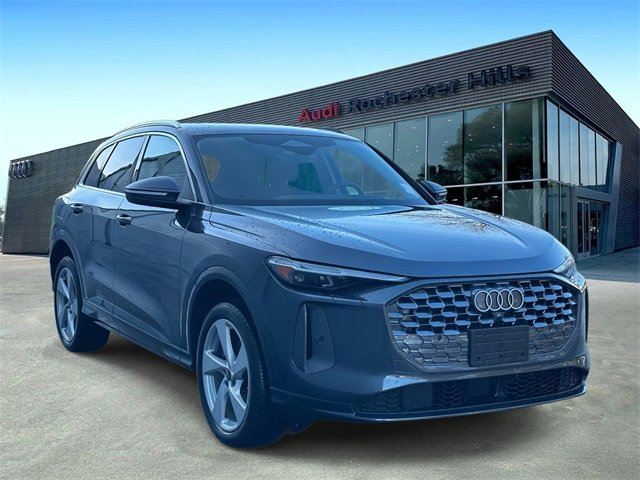 Certified 2025 Audi Q5 Premium Plus w/ Premium Plus image 7