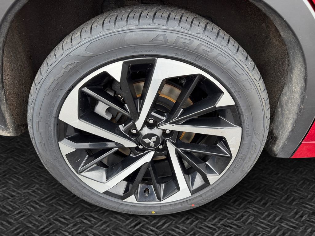 Used 2022 Mitsubishi Outlander SEL image 11