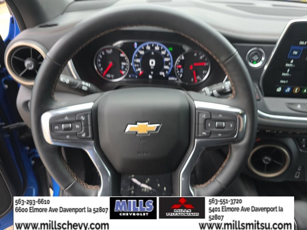 Used 2024 Chevrolet Blazer Premier w/ Driver Confidence II Package FWD image 9