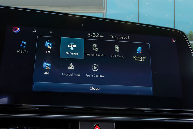 Used 2024 Hyundai Elantra Blue FWD image 27