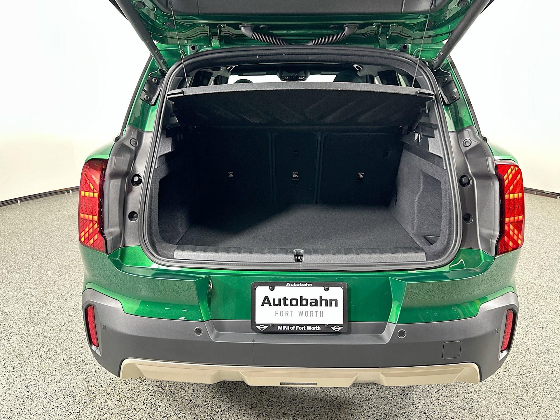 New 2025 MINI Cooper Countryman S w/ Comfort Package Max image 25