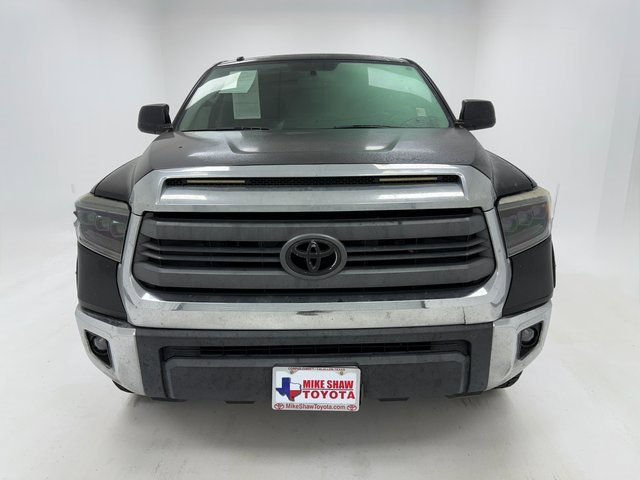 Used 2014 Toyota Tundra SR5 w/ SR5 Upgrade Package image 3