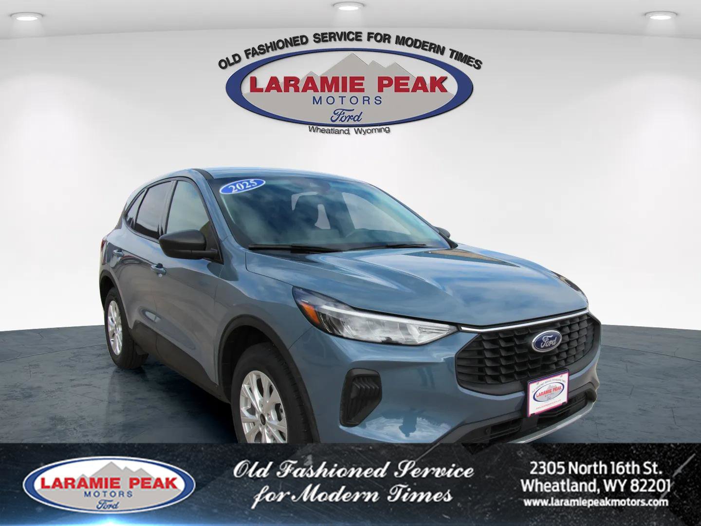 Used 2025 Ford Escape Active image 1
