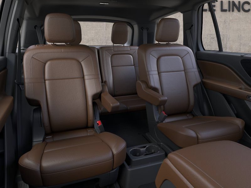 New 2026 Lincoln Aviator Reserve AWD/4WD image 11