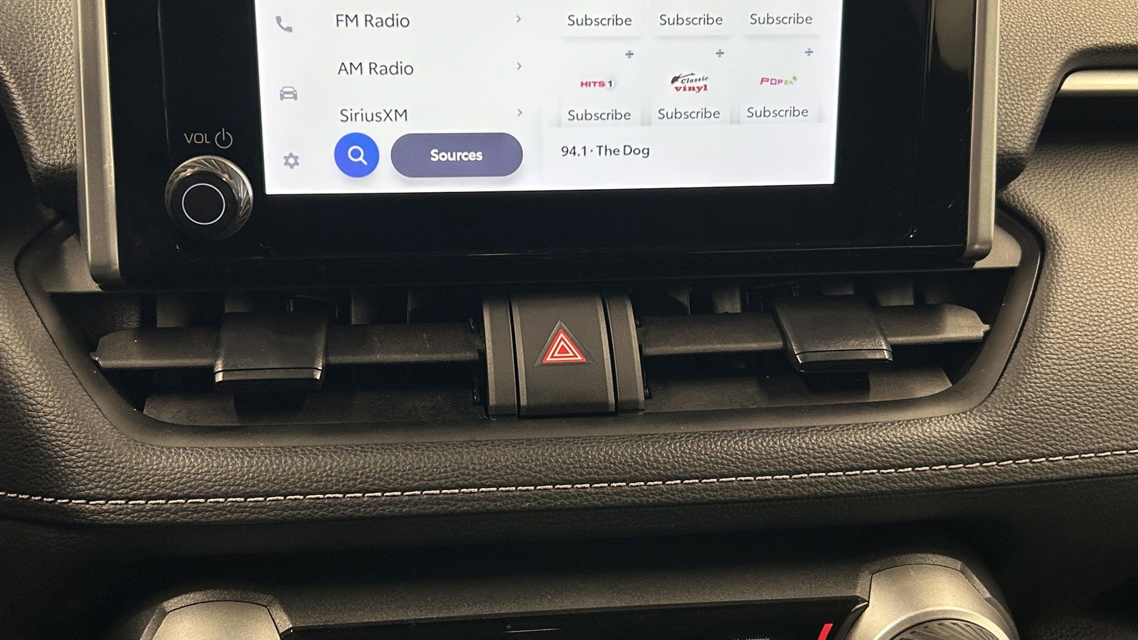 Used 2024 Toyota RAV4 XLE image 29