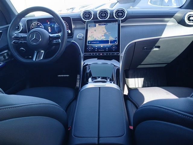 Used 2025 Mercedes-Benz GLC 350e GLC 350e 4MATIC image 13