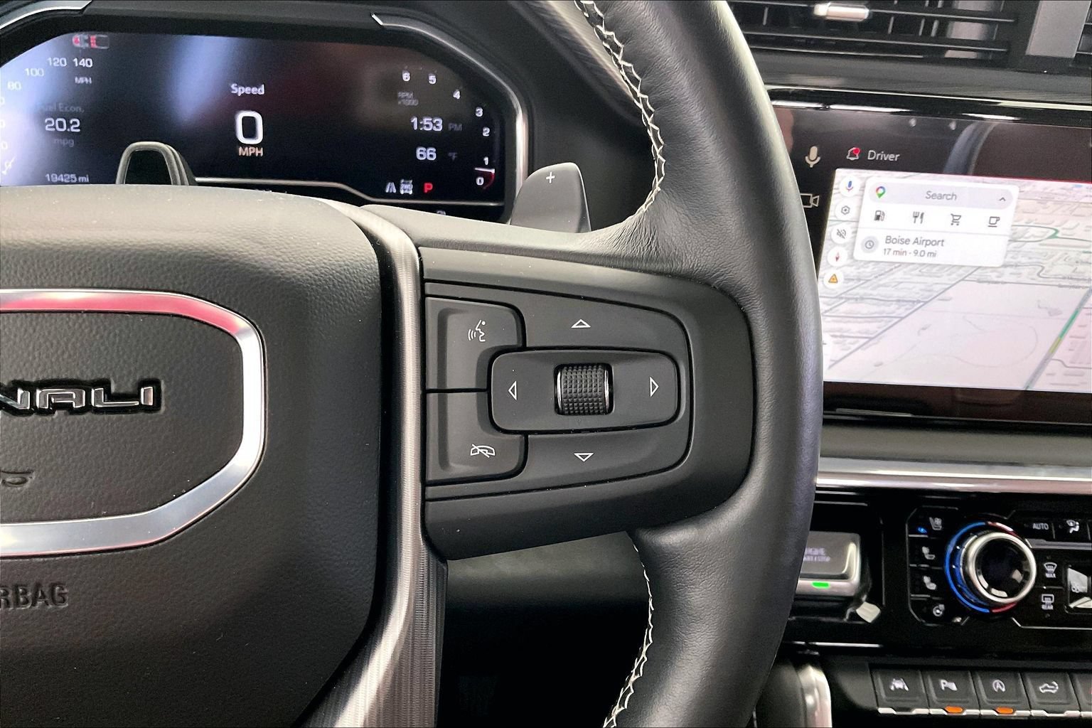 Used 2025 GMC Sierra 1500 Denali Ultimate AWD/4WD image 11