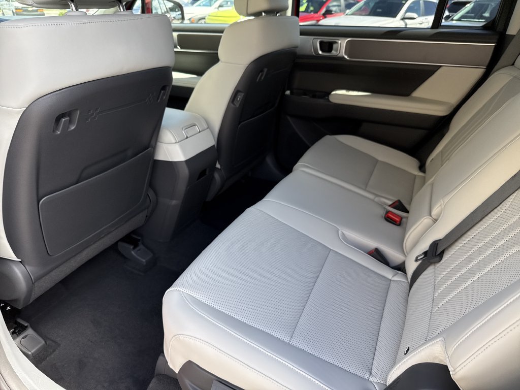 New 2027 Hyundai Santa Fe SEL FWD image 27