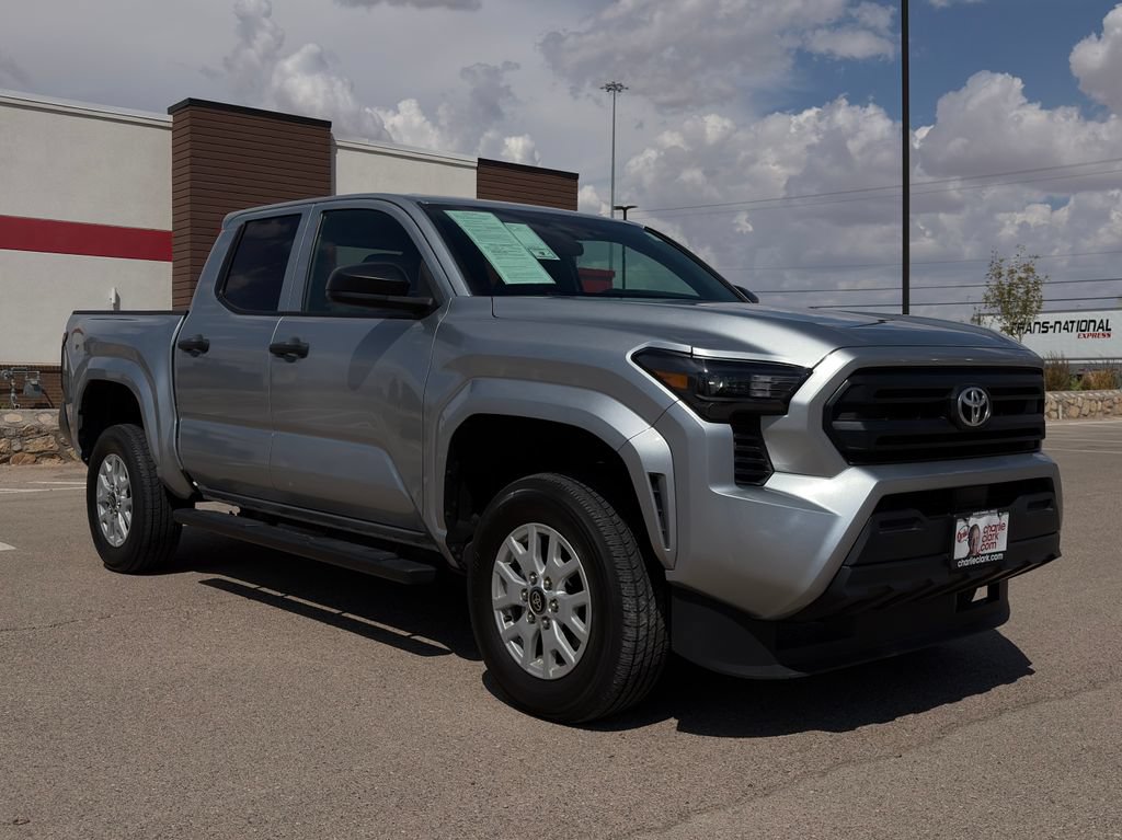 Used 2025 Toyota Tacoma SR AWD/4WD image 7
