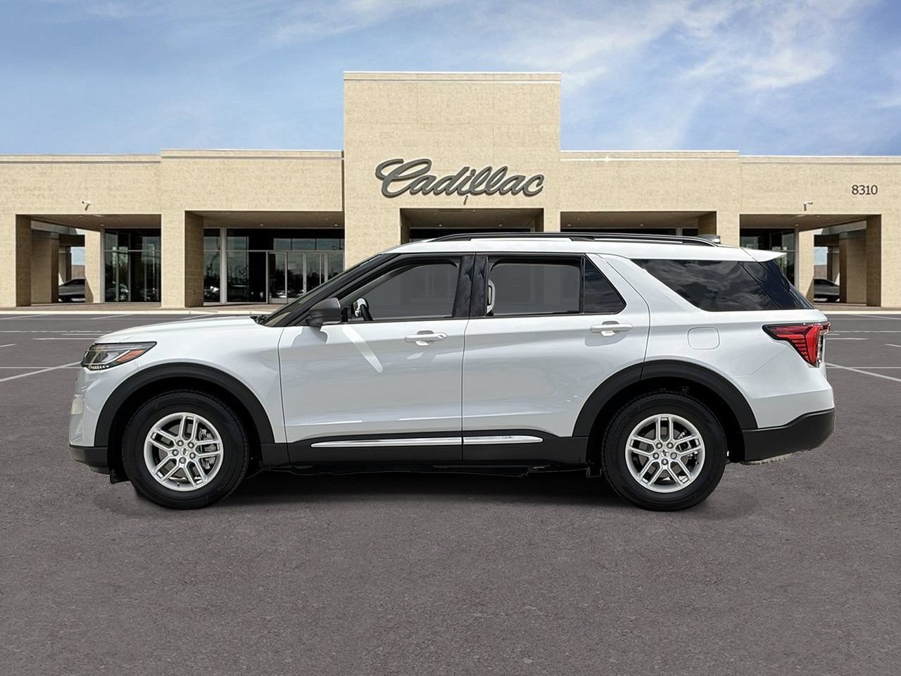 Used 2025 Ford Explorer Active RWD image 8