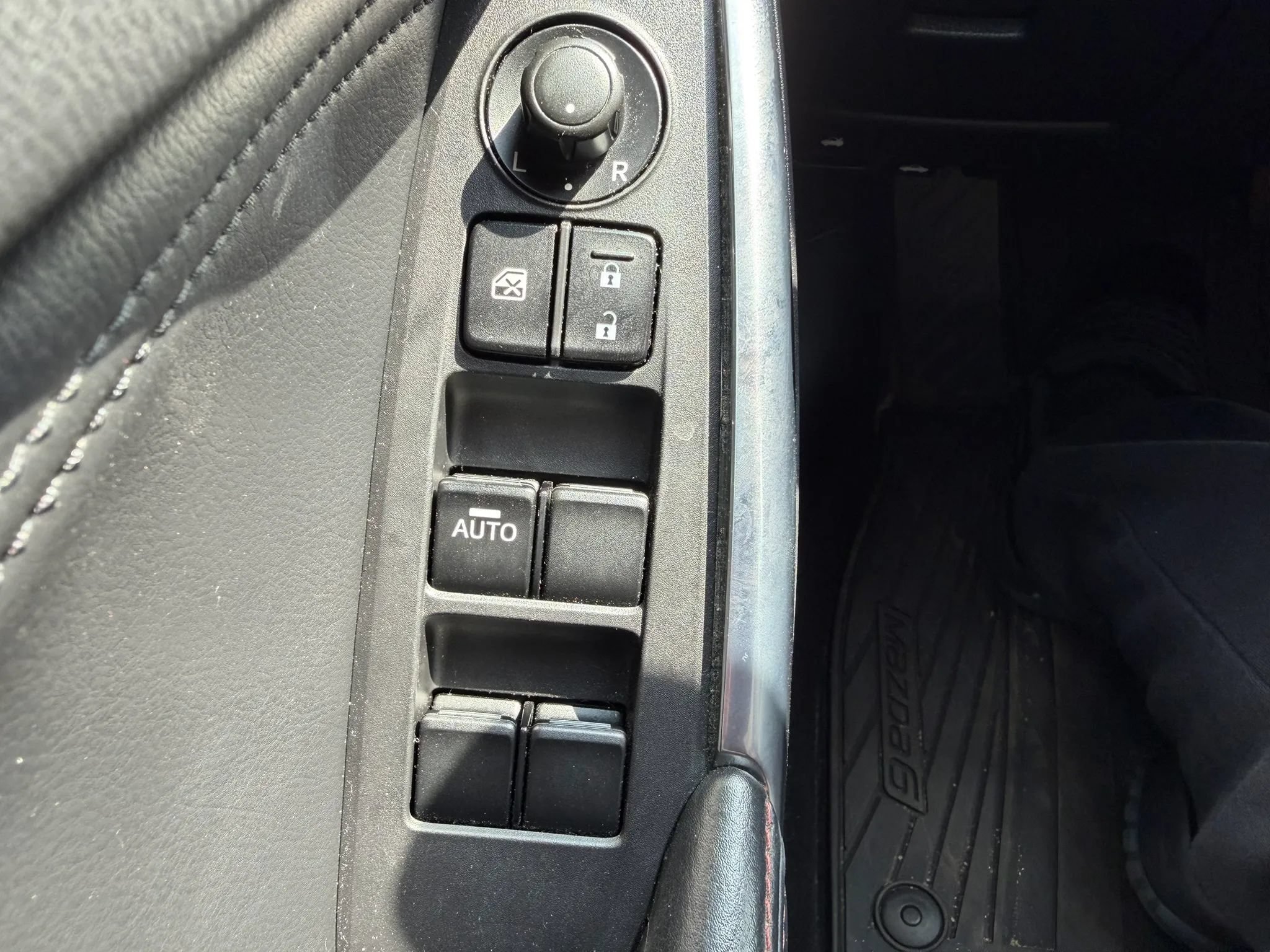 Used 2014 MAZDA MAZDA6 Grand Touring w/ GT Technology Package FWD image 14