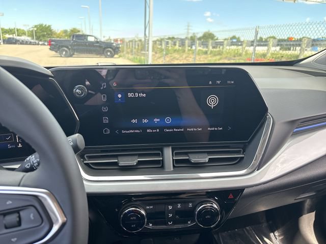 New 2026 Chevrolet Trax LT w/ Driver Confidence Package FWD image 25