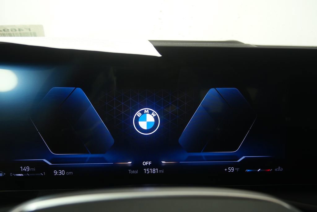 Certified 2025 BMW 330i Sedan image 19