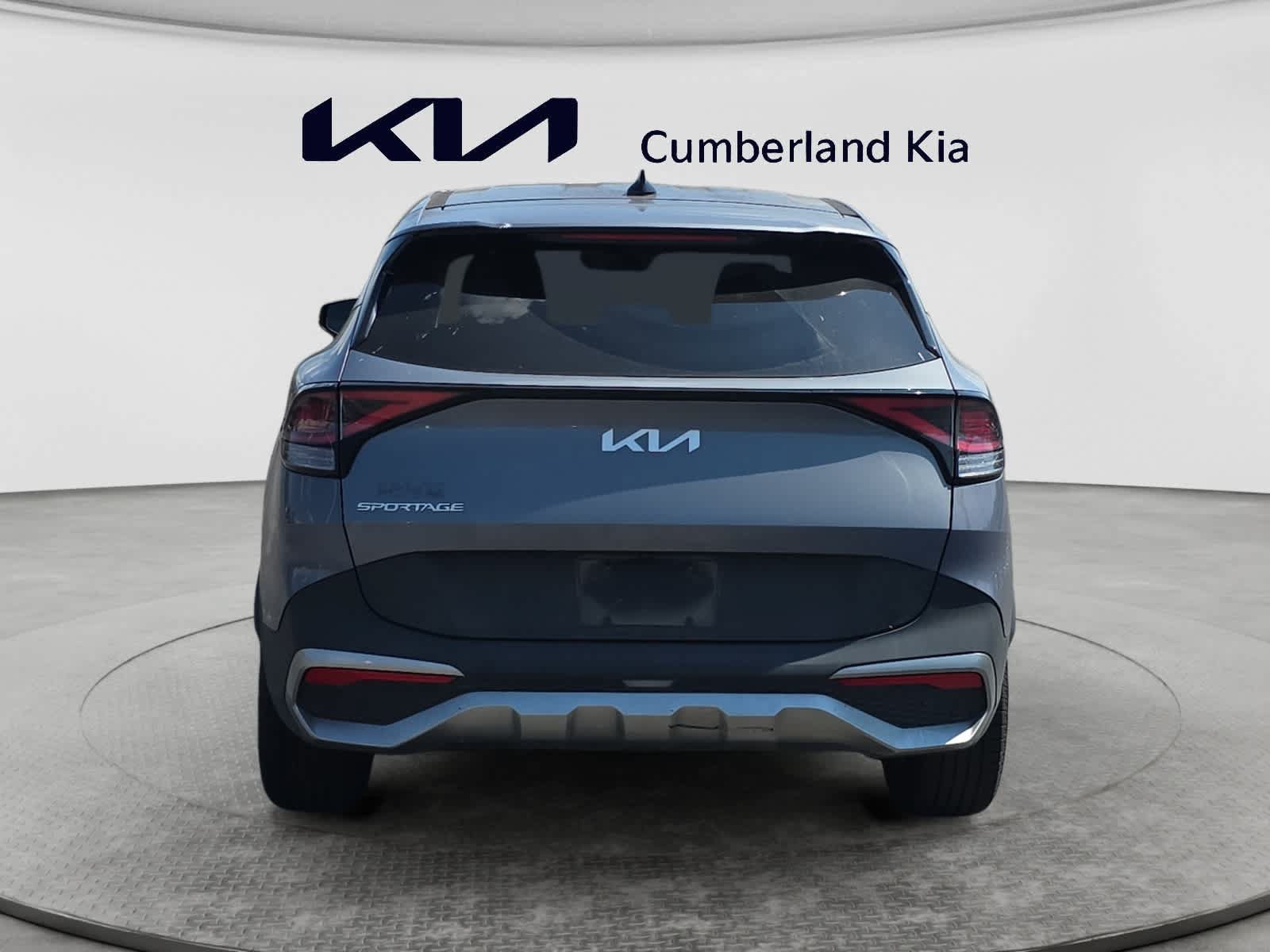 Used 2023 Kia Sportage EX FWD image 4