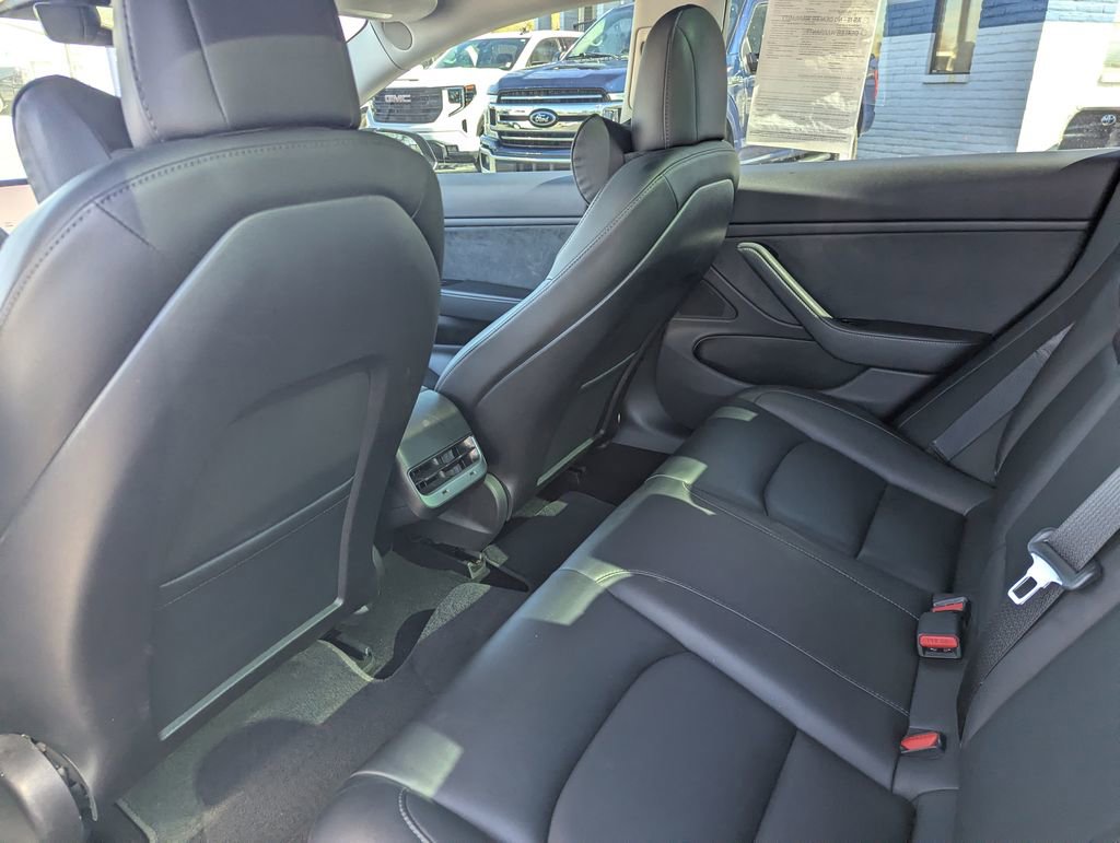 Used 2019 Tesla Model 3 image 24