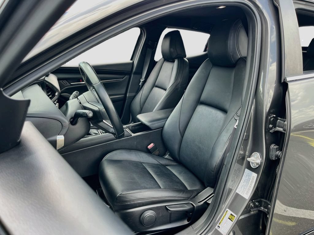 Used 2019 MAZDA MAZDA3 Hatchback FWD image 20