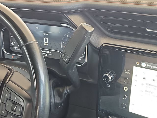 Used 2024 GMC Sierra 2500 AT4 w/ Technology Package AWD/4WD image 15
