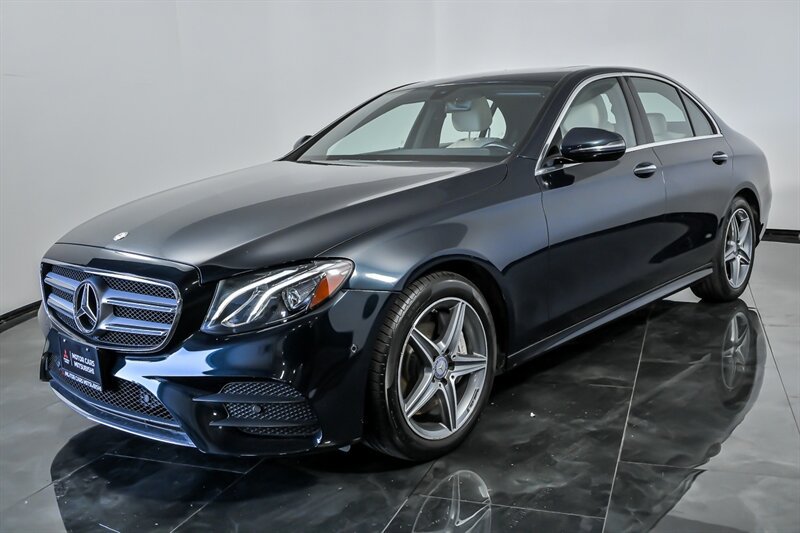 Used 2017 Mercedes-Benz E 300 4MATIC image 5