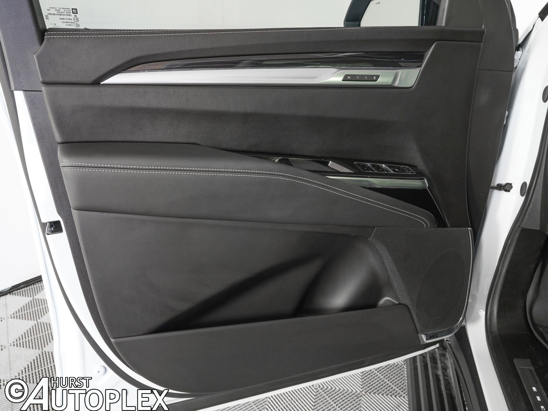 Used 2026 Cadillac Escalade Sport w/ Touring Package image 17