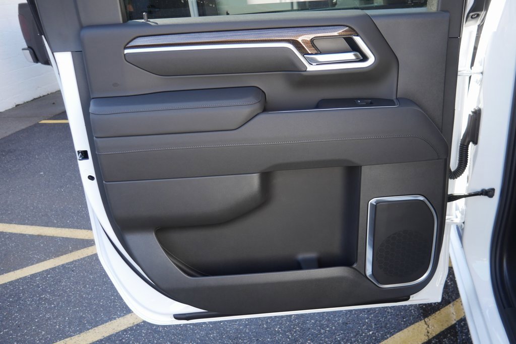 New 2026 Chevrolet Silverado 2500 LT w/ Snow Plow Prep/Camper Package image 30