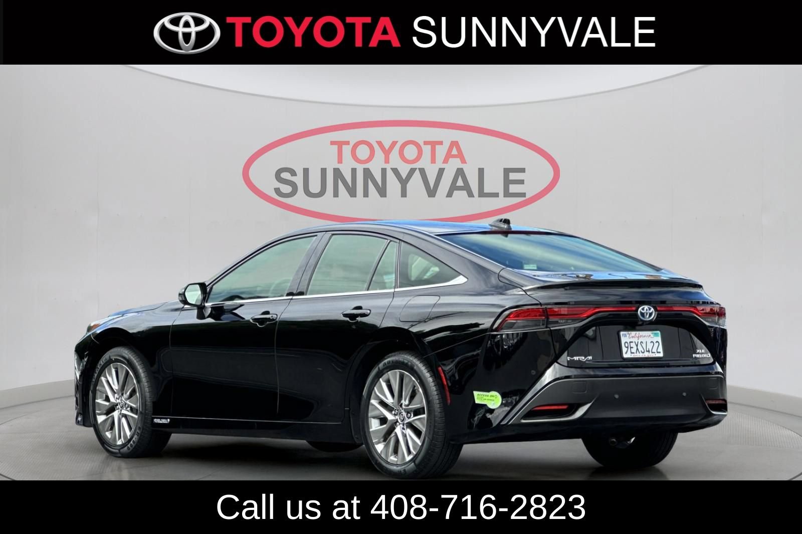 Certified 2022 Toyota Mirai w/ Advanced Technology Package RWD image 7
