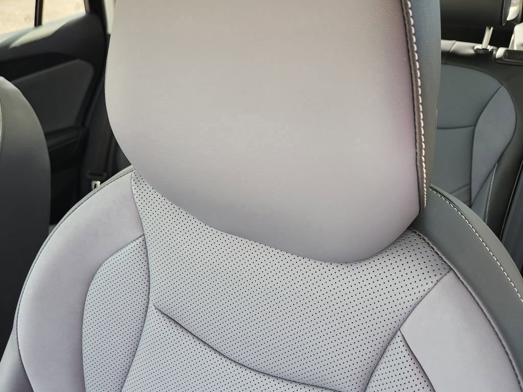 New 2026 Volkswagen Tiguan SE image 6