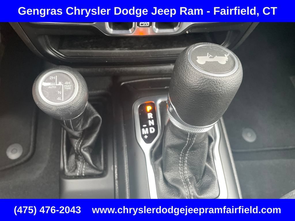 Certified 2025 Jeep Wrangler Unlimited Sahara w/ Safety Group AWD/4WD image 44